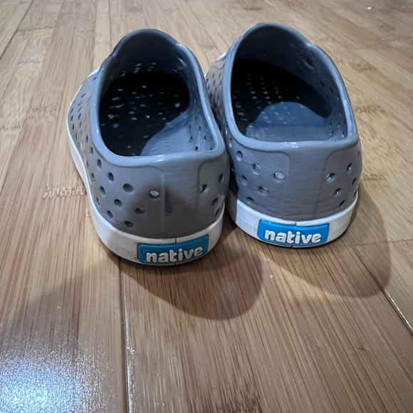 Native Jefferson shoes size 8 Toddler - Picture 5 of 6